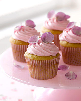 Pretty in Pink Delightfully fluffy vanilla cupcakes with a splash of baby's
